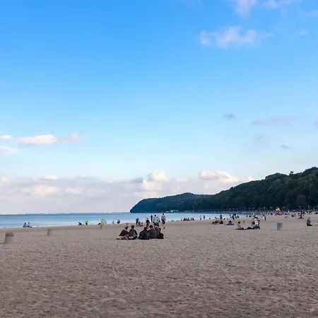 아파트 Apartament Truskawka 그디니아