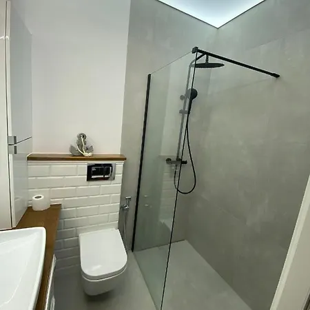 아파트 Apartament Truskawka 그디니아