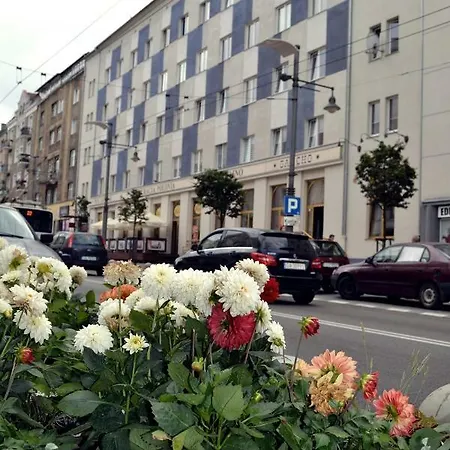 아파트 Apartament Truskawka 그디니아